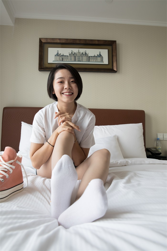 物恋传媒 No.282 小飞-告白气球 [208P/1V/4.49G]