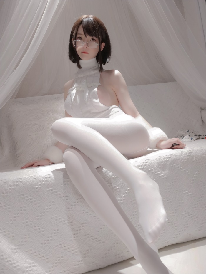 微博红人@一小央泽 – 糯米元宵 [102P/3V/1.34G]