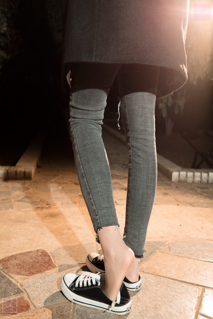 [SiHua思话] SH059 苏羽第一次冬日夜景 苏羽 [83P/2V/1.83G]