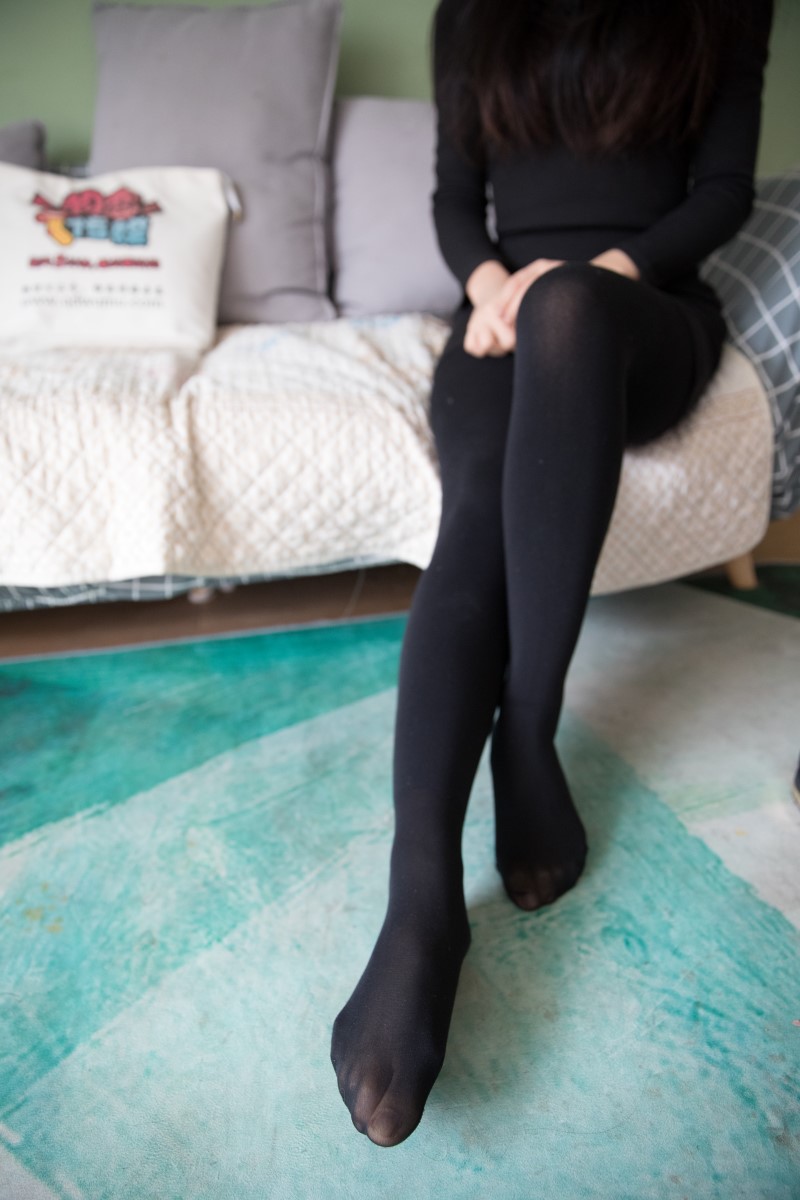 物恋传媒 No.324 璐璐-暗夜思绪 [138P/1V/3.68G]