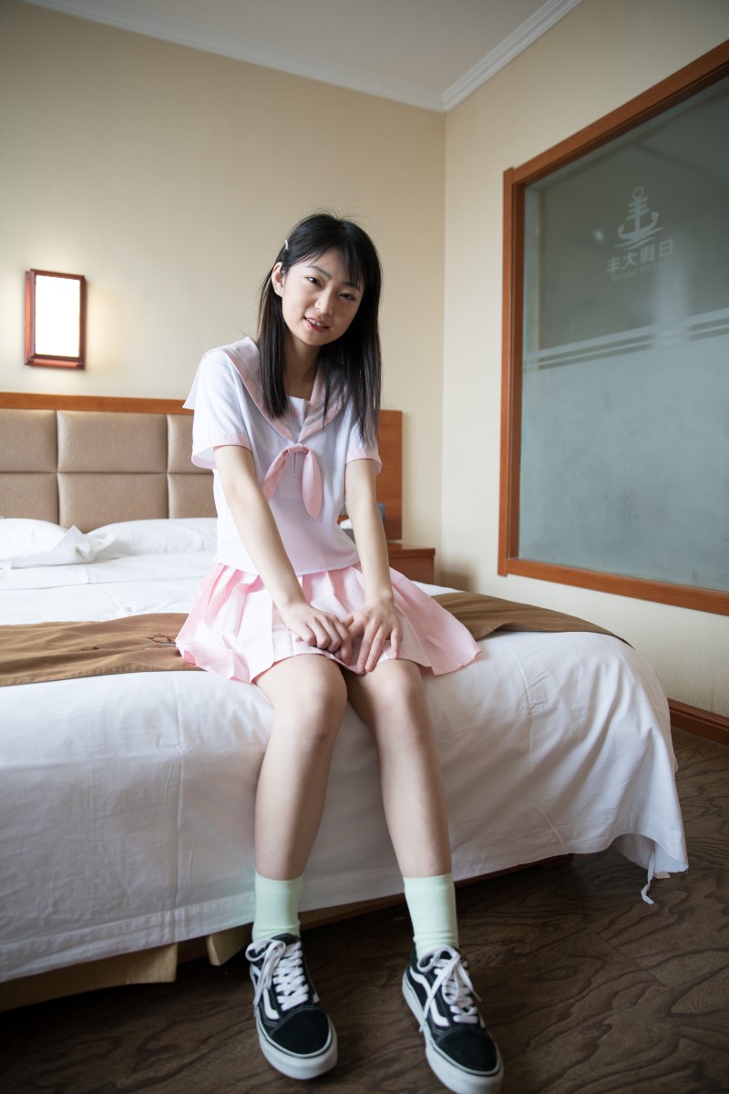 物恋传媒 No.354 小凌-盛夏晚晴天 [238P/1V/6.91G]