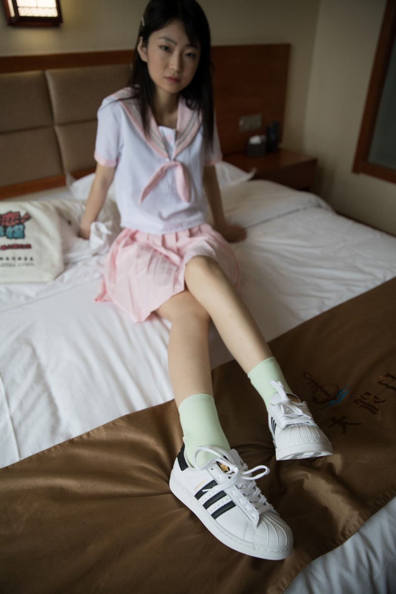 物恋传媒 No.354 小凌-盛夏晚晴天 [238P/1V/6.91G]