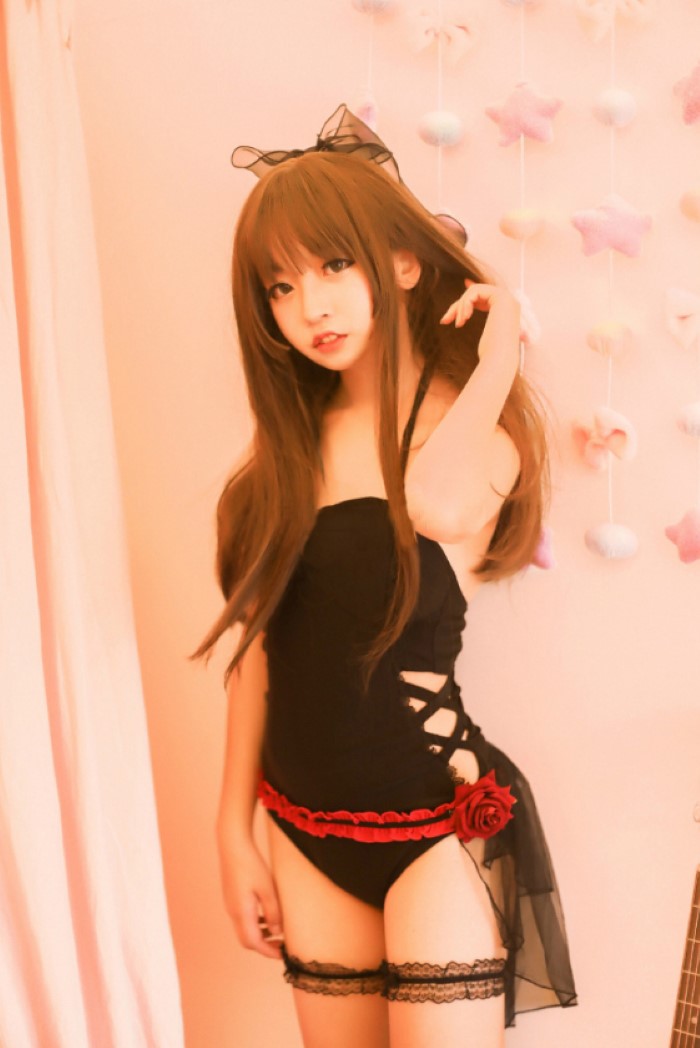 微博妹子@过期米线线喵 这只是米线日常3部小合集 [205P/352MB]