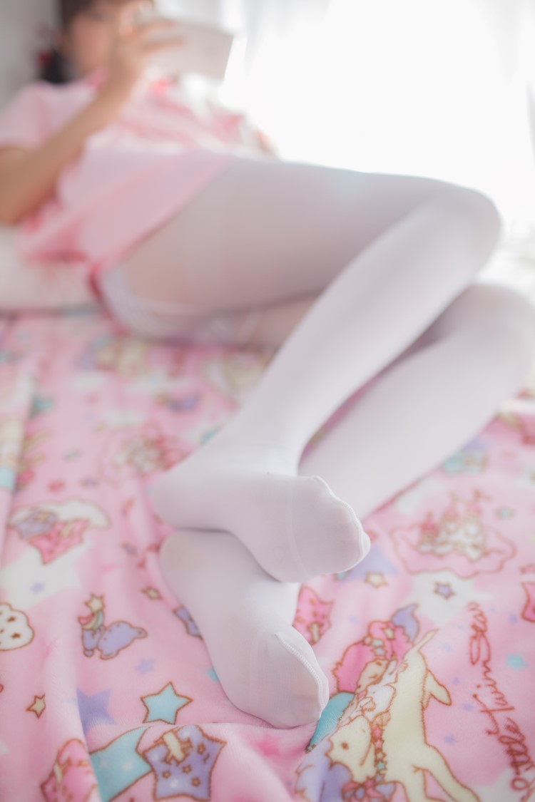 少女秩序 群内福利02 [13P/92MB]