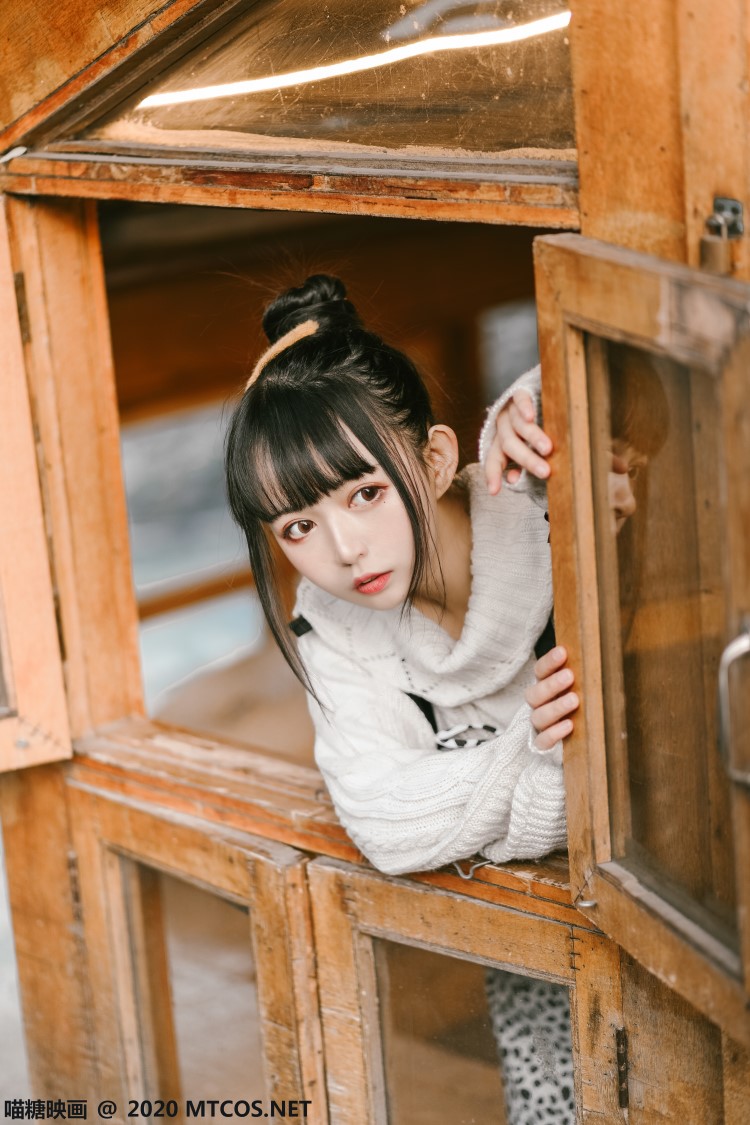 [喵糖映画]VOL.175 少女心事 [21P/379M]