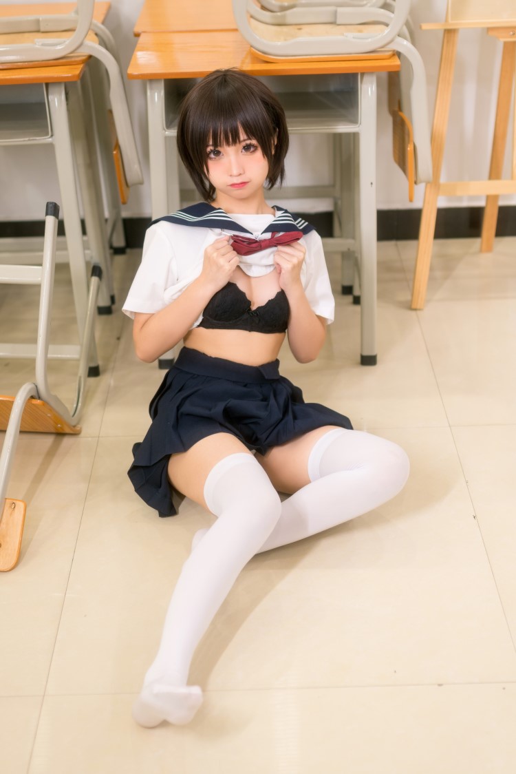 知名动漫博主@蠢沫沫 教室 [61P/485MB]