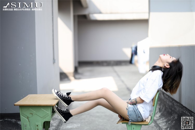 丝慕写真 SM250 天天一元 新模《纹身酷girl》[71P/176MB]