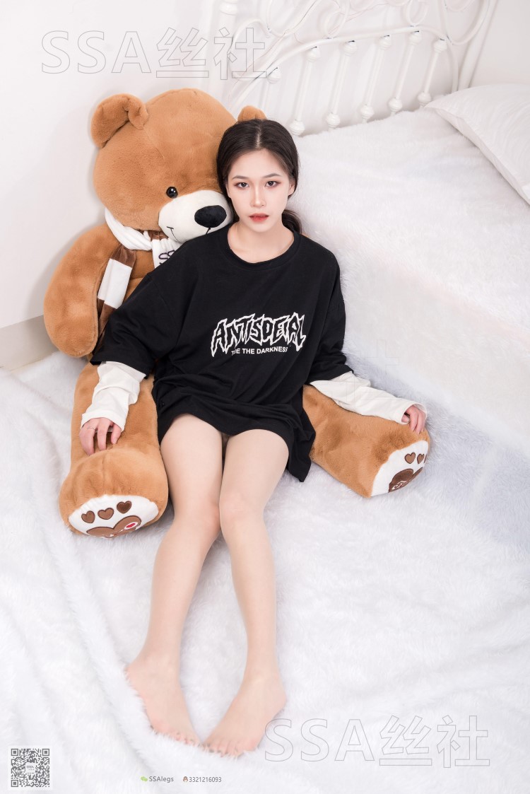 [SSA丝社] NO.071 佳佳 小丝妹的闺房娱乐[99P/71M]