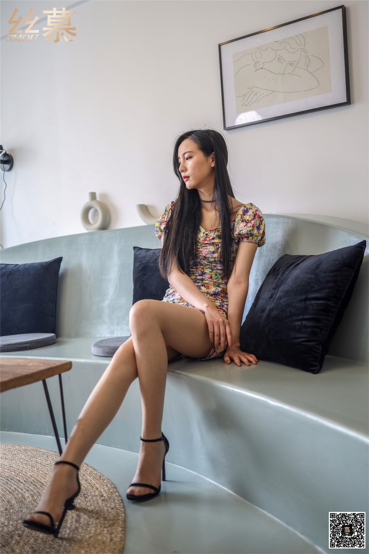 丝慕写真 SM258 天天一元 紫宁《花花世界迷人眼》[72P/208MB]