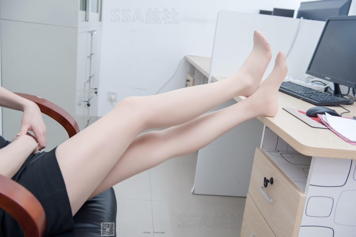 SSA丝社 NO.053 办公室的小妖精雪梨肉丝美足特写 [99P/111MB]