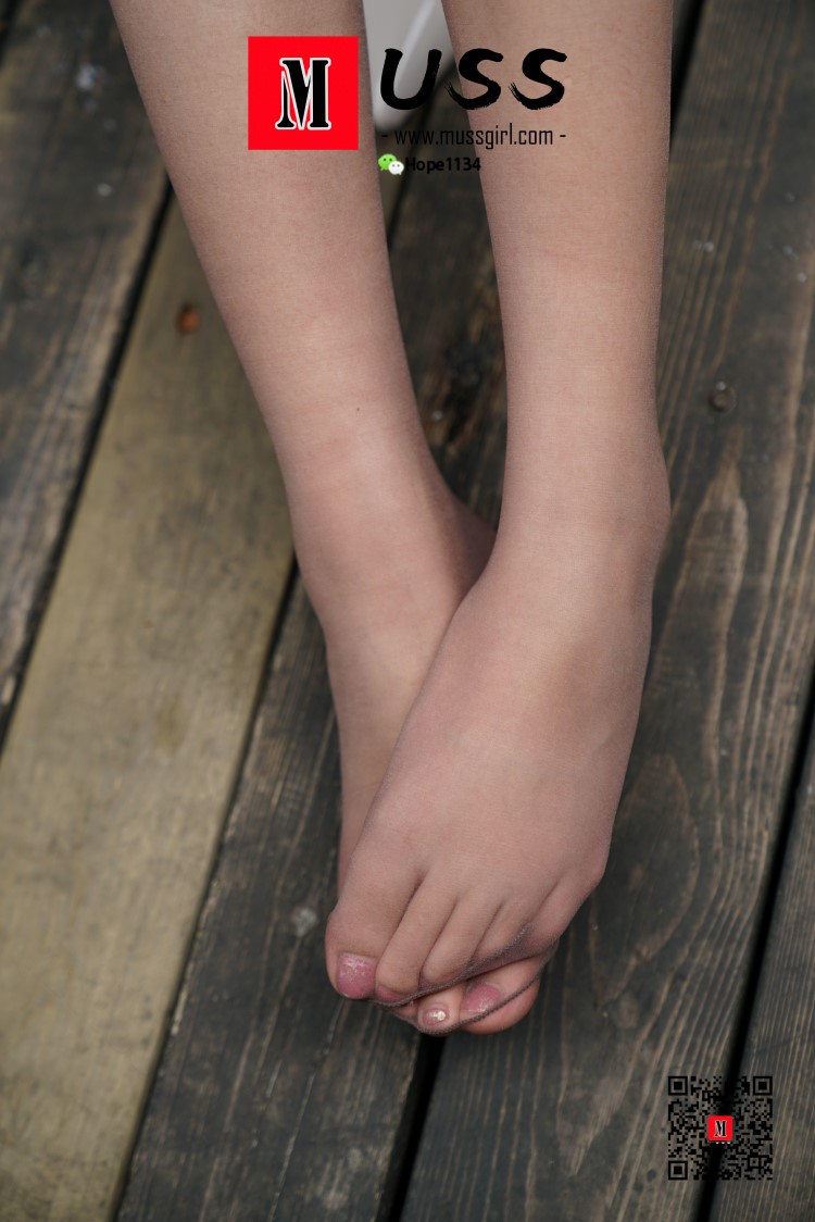 [MussGirl慕丝女郎]NO.021 这么精致的腿足不需要颜值也能征服你的荷尔蒙了吧 [60P/124MB]