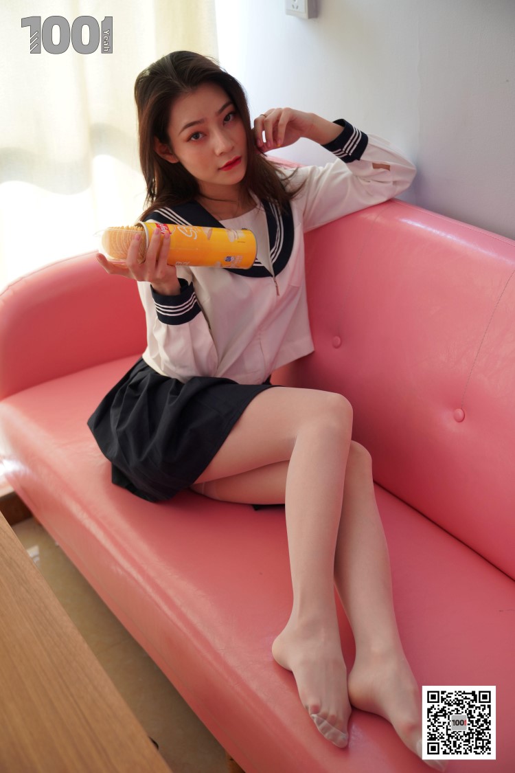 [IESS异思趣向] 一千零一夜 131 真真《逃课的JK少女1》 [90P/68MB]