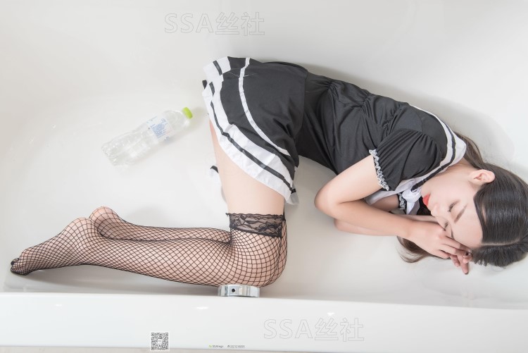 [SSA丝社] NO.066 西西 玩物丧志网袜女制服的浴室迷情[99P/100M]