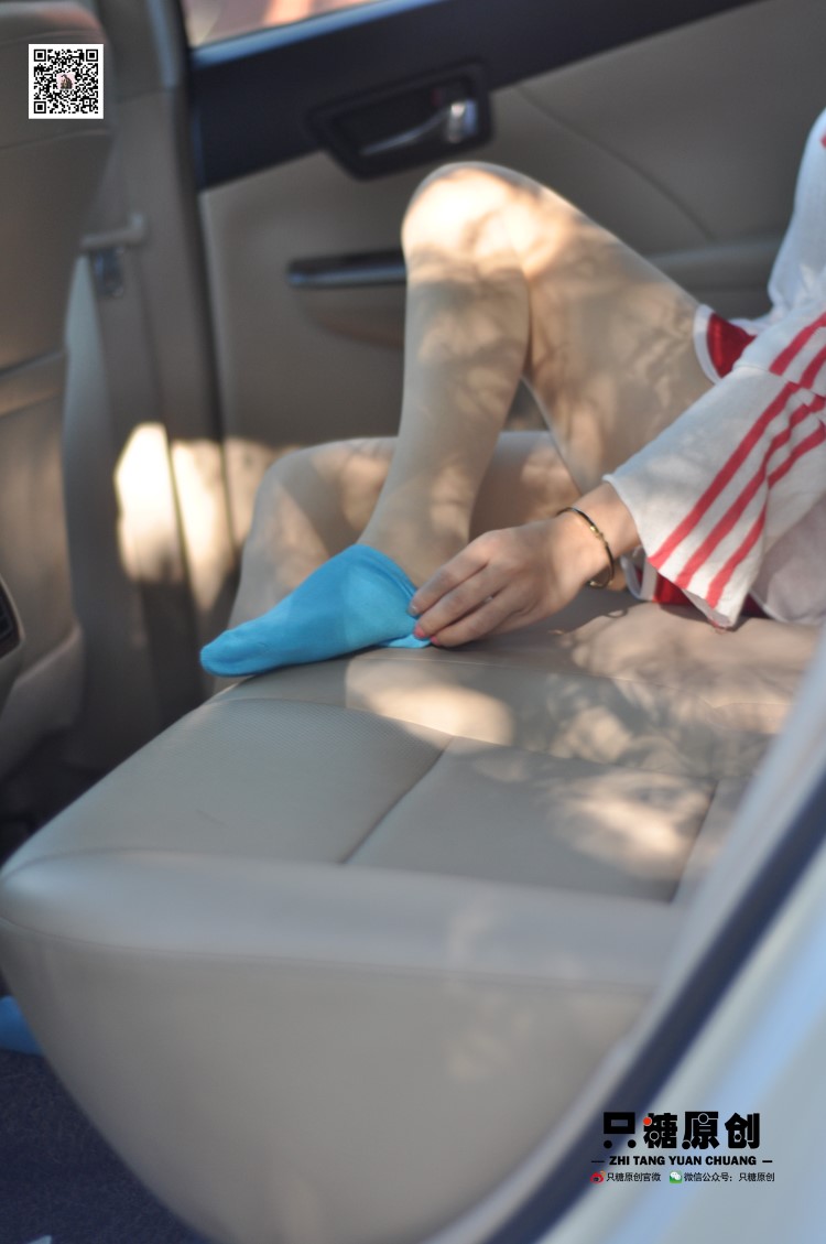 只糖棉袜 NO.005 婷婷－运动风小白鞋 [307P/584MB]