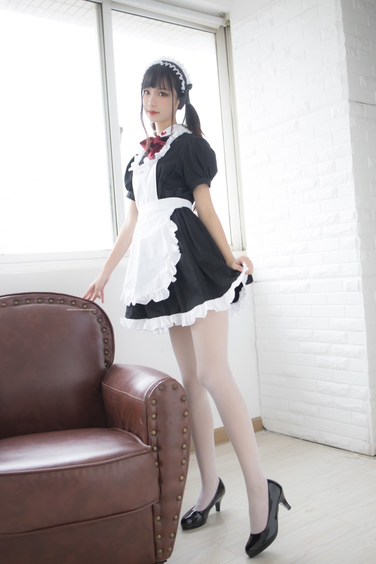 [紧急企划]NO.003 出镜妹子：一只喵喵梓 ​​​​你看我几分像女仆 [74P+1V/1.52G]