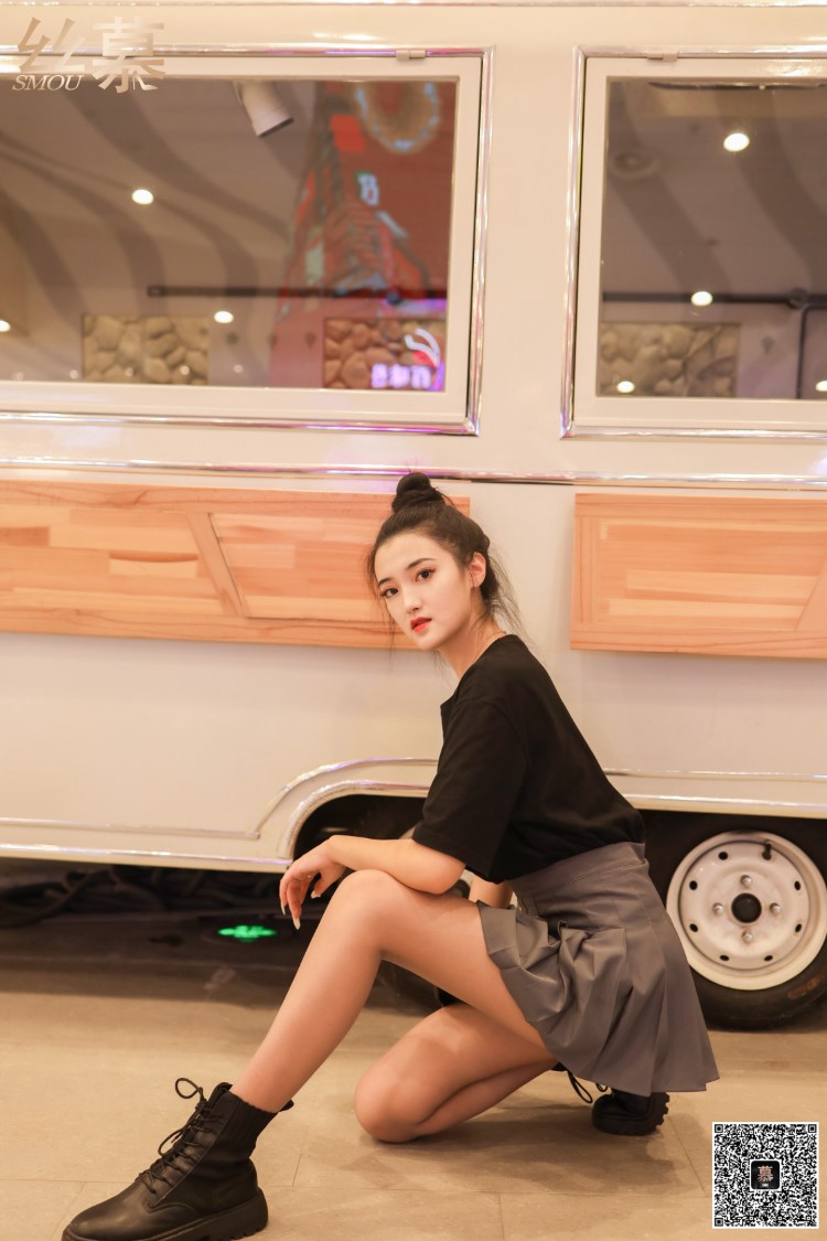 丝慕写真 SM332  天天一元 菲菲《靴控体验》[72P/108MB]