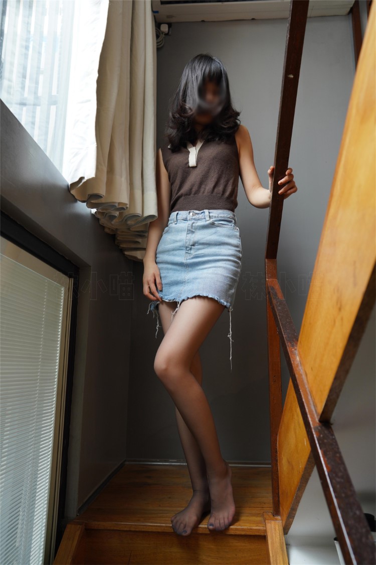 [kittyWawa袜小喵]KT214《这灰丝够味吗》[59P/182MB]