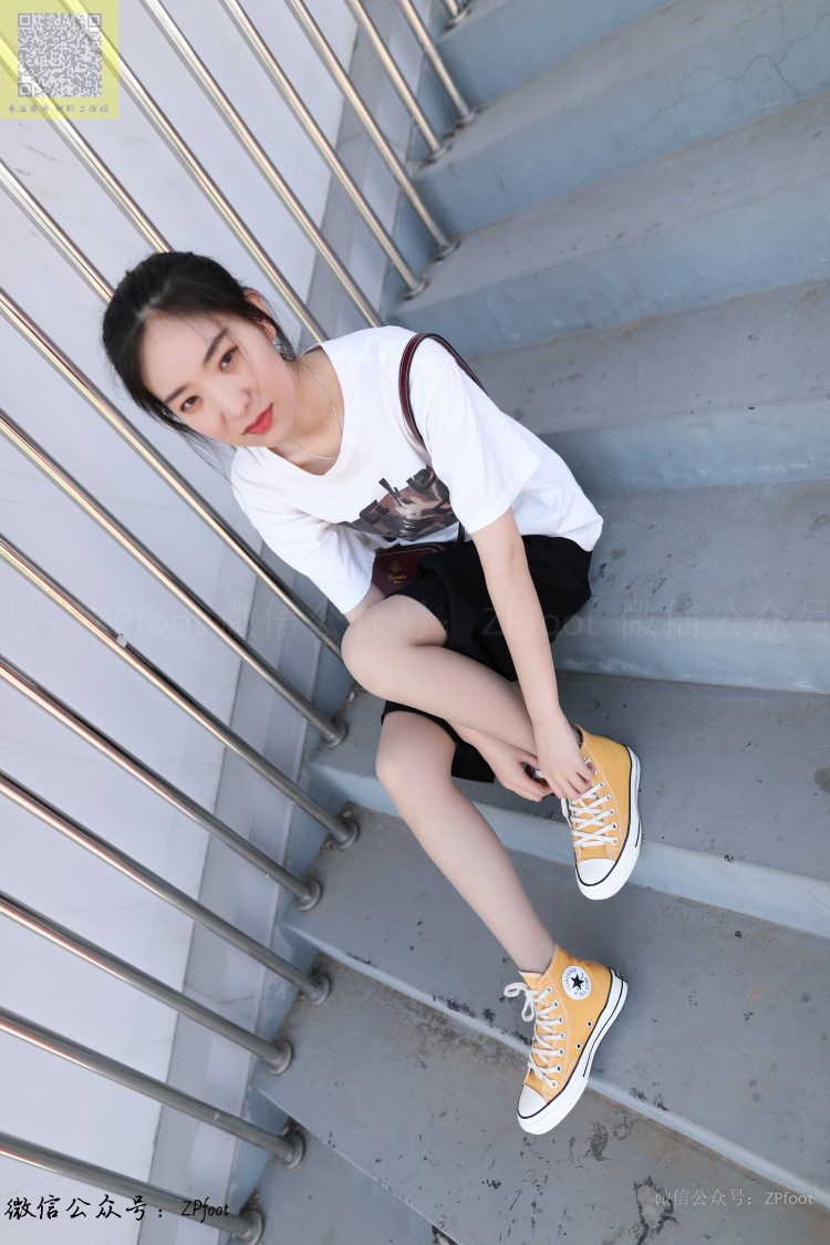 [LSS山茶摄影] NO.129 灰丝 棉袜帆布鞋 [85P/423MB]