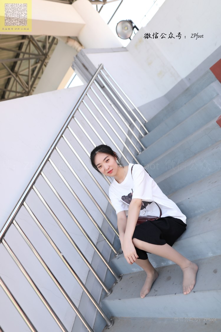 [LSS山茶摄影] NO.129 灰丝 棉袜帆布鞋 [85P/423MB]