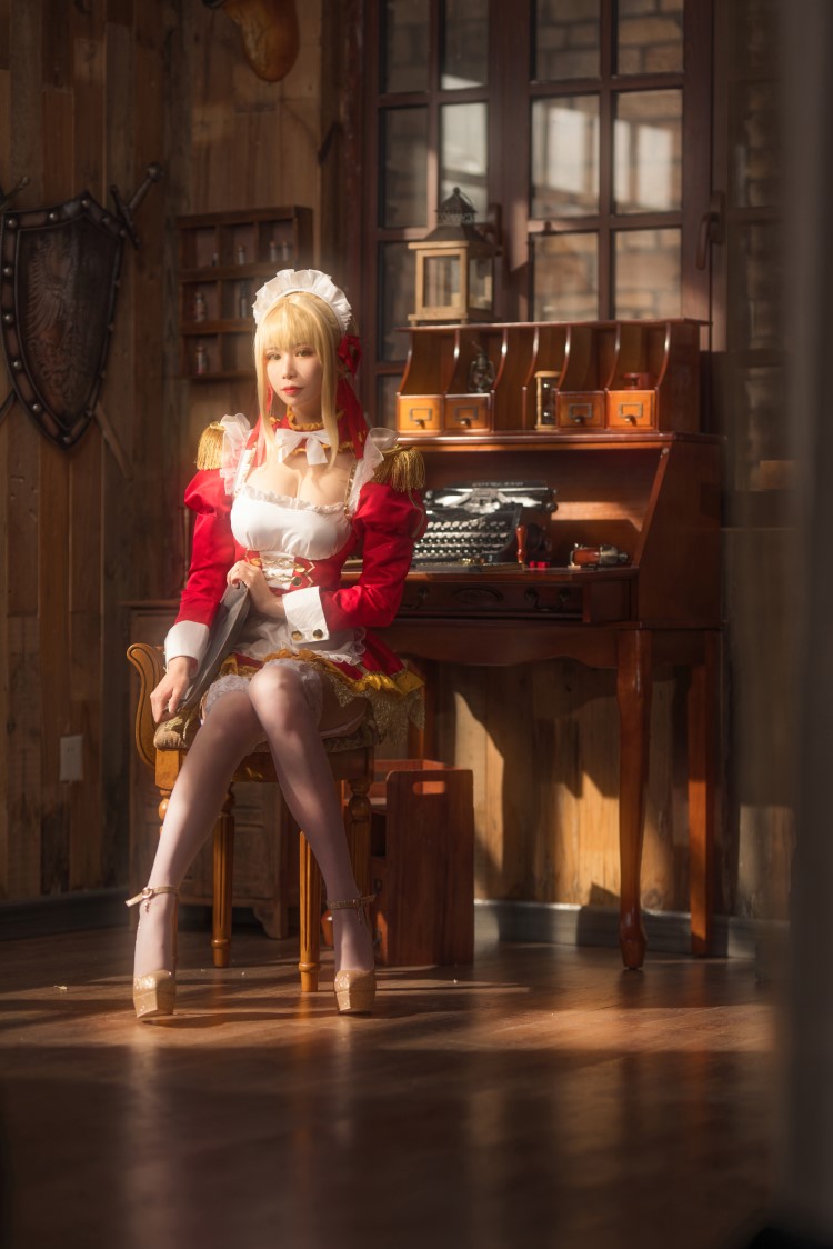 人气动漫Coser@爱老师_PhD 尼禄YD女仆[21P/387MB]