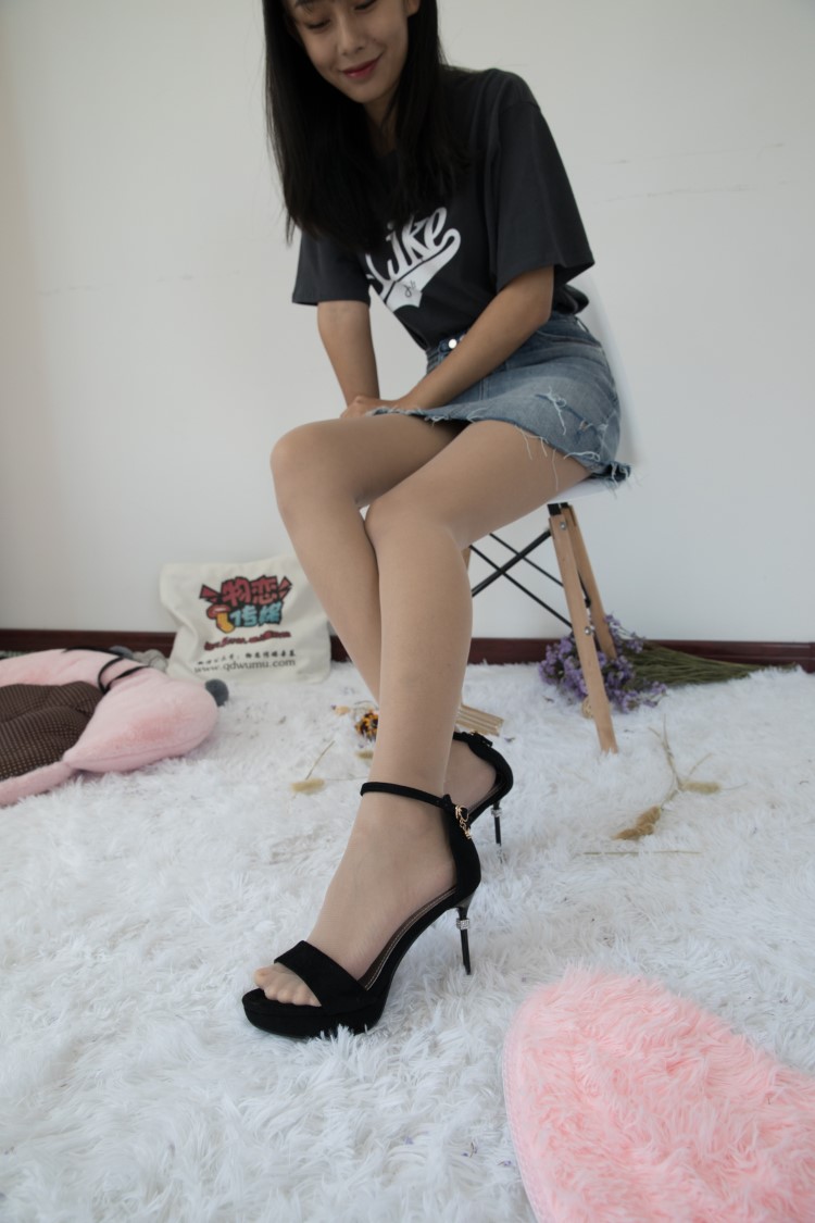 物恋传媒 No.416 岚岚-携一份美好幽居禅意里 [148P/1V/4.11GB]