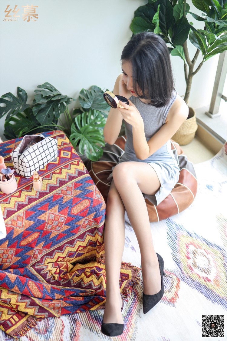 丝慕写真 特写集 TX027 茗茗《亵玩化妆品》[80P/296MB]