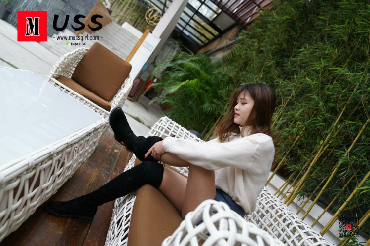 [MussGirl慕丝女郎]NO.025 皮裙下的骚动 [82P/378MB]