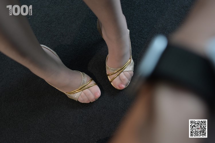 [IESS异思趣向] 一千零一夜 151 西瓜《职场小白面试记3》[98P/84MB]