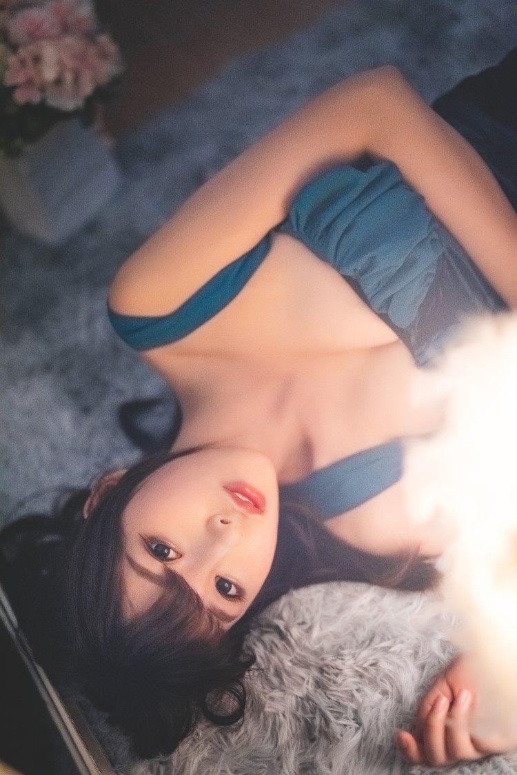 知名主播红人@w黑米粥w 圣诞 [30P/194MB]