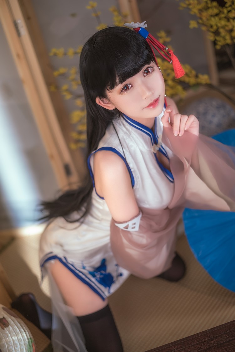 网红Coser@鳗鱼霏儿 – 碧蓝华裳 逸仙 [16P/181MB]