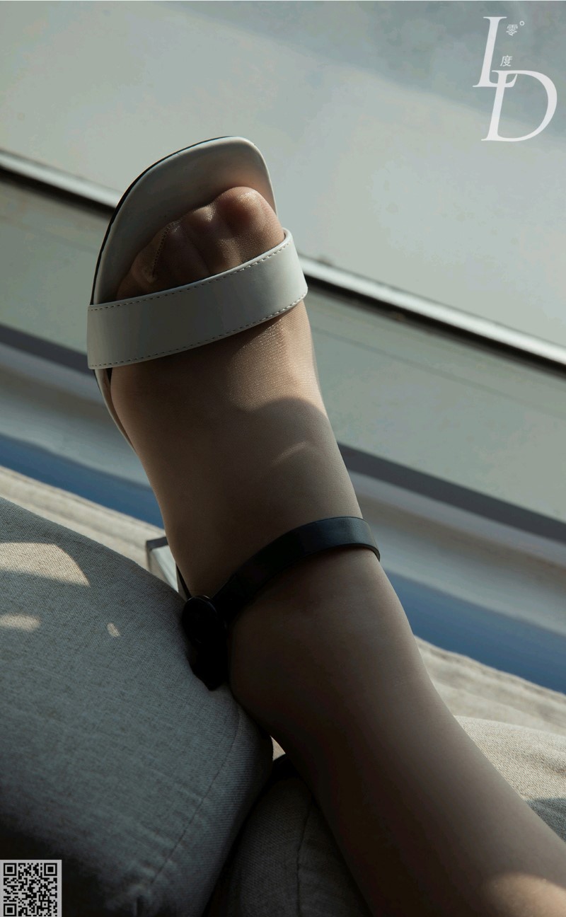 [零度摄影] VOL.077 射箭妹 [45P/46MB]