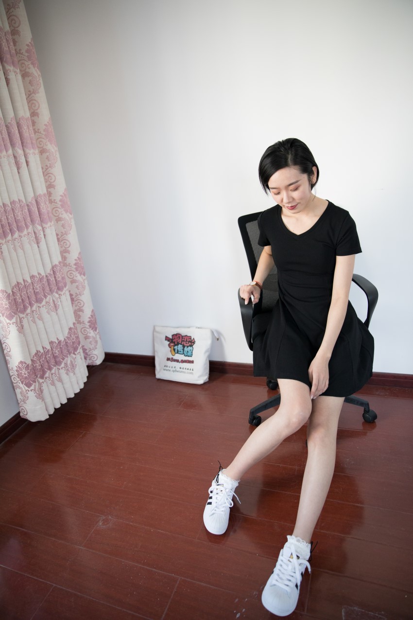 物恋传媒 No.445 小飞-雨后彩虹 [151P/1V/4.29GB]