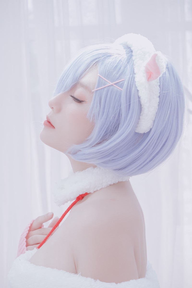 [Messie Huang] - Rem the sheep [46P/90MB]