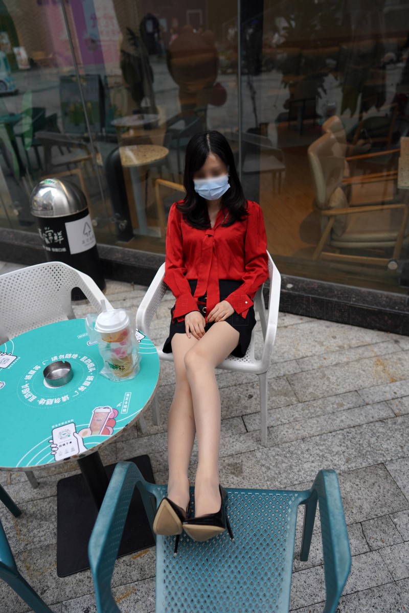 [KittyWawa袜小喵]KT242 职场小辣椒 [98P/163MB]