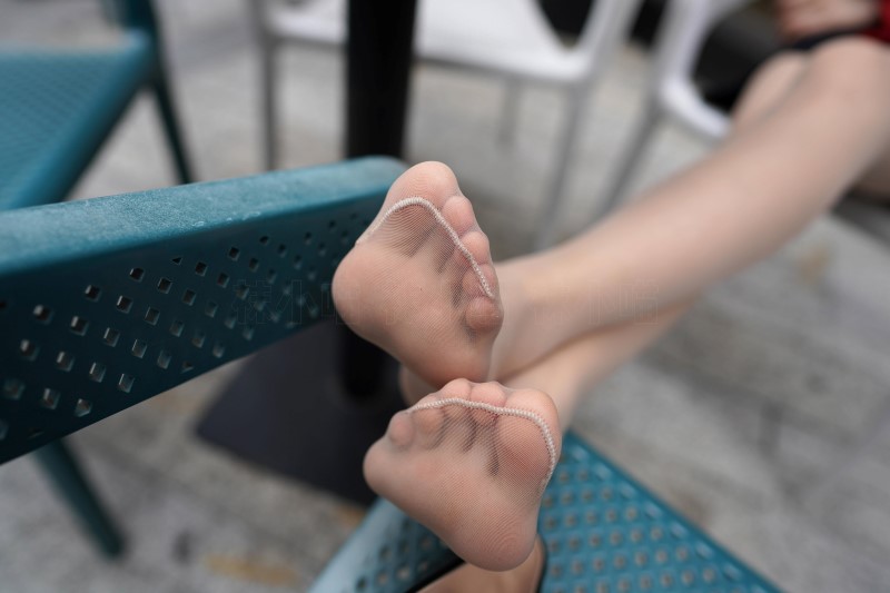 [KittyWawa袜小喵]KT242 职场小辣椒 [98P/163MB]