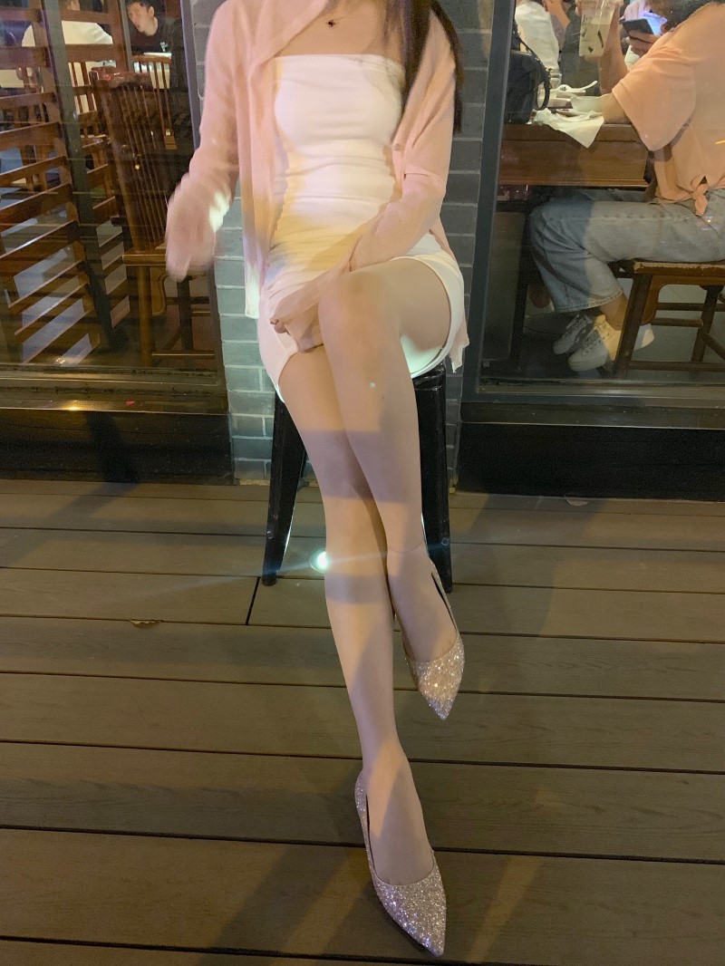 网红哈比@丝袜美腿微博合集2 [180P/134M]