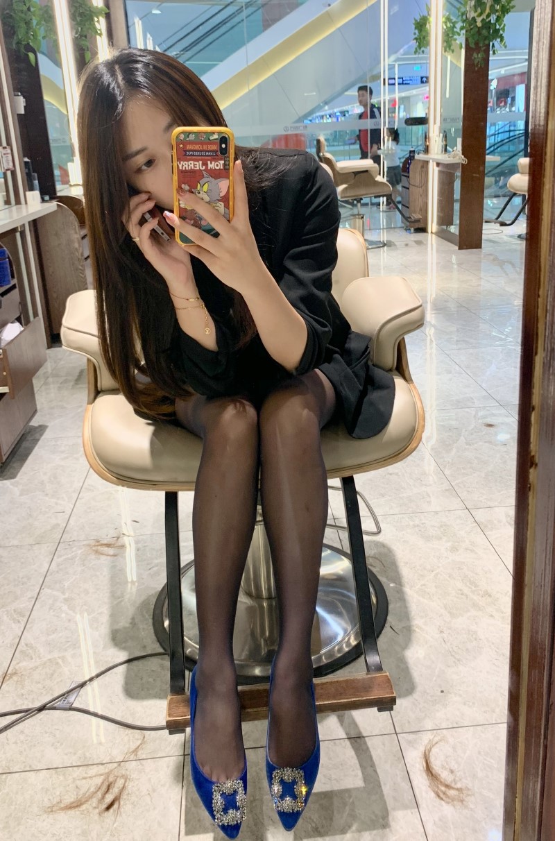 网红哈比@丝袜美腿微博合集4 [180P/138M]