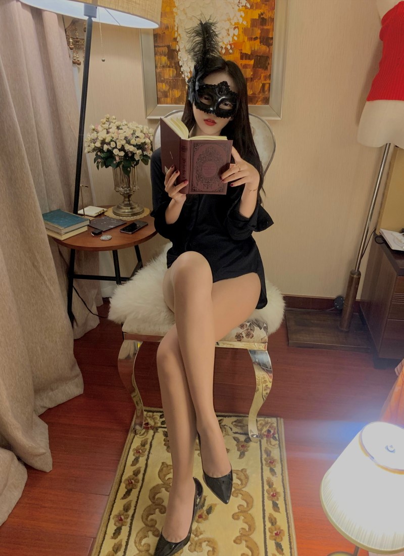 网红哈比@哈比美腿套图系列七 [64P/35M]