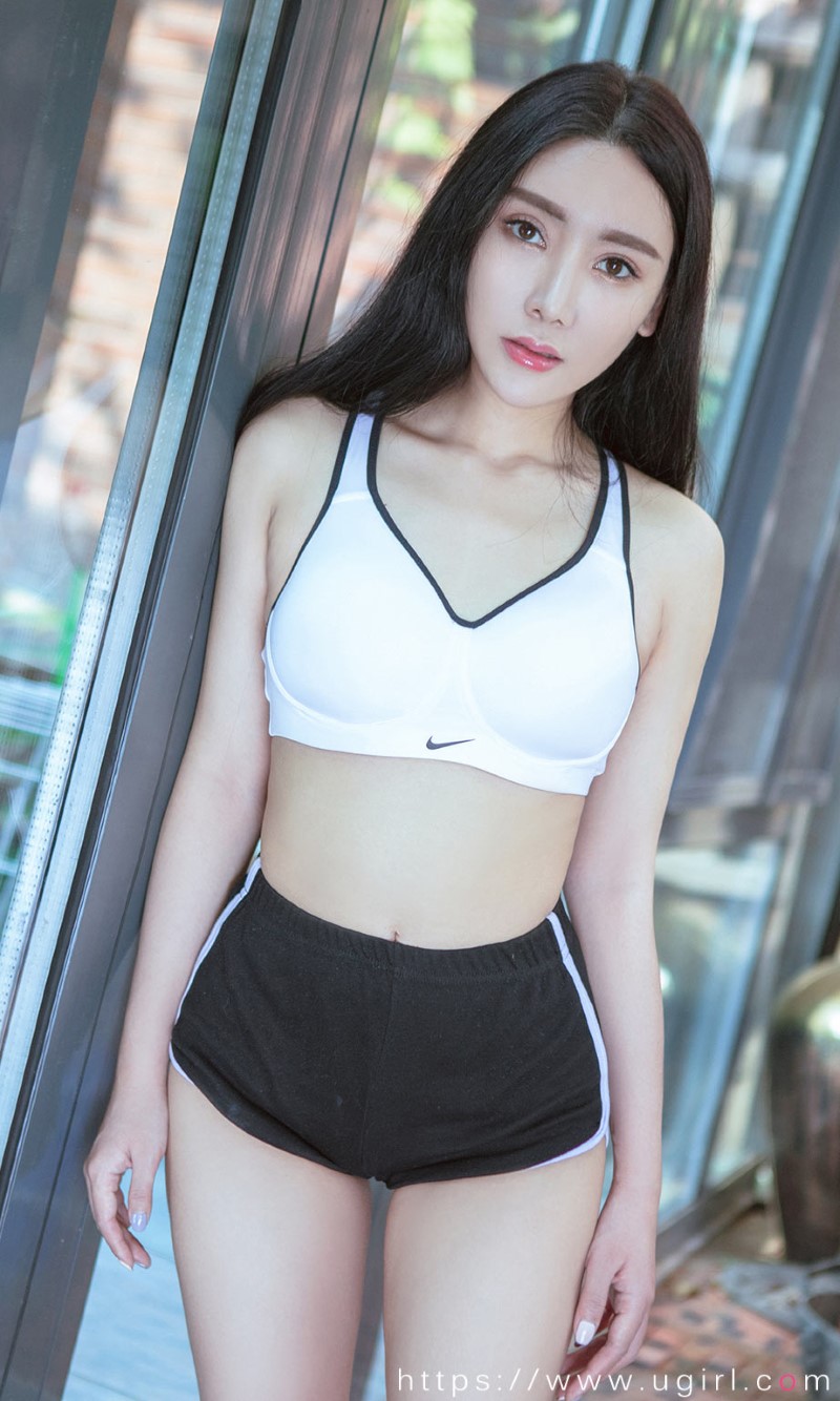 [Ugirls尤果网]爱尤物 2020.05.17 No.1824 YOYO 春捂夏动 [35P/7M]