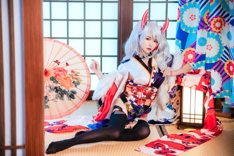 网红Coser@鳗鱼霏儿 – 欧根亲王[17P/188MB]