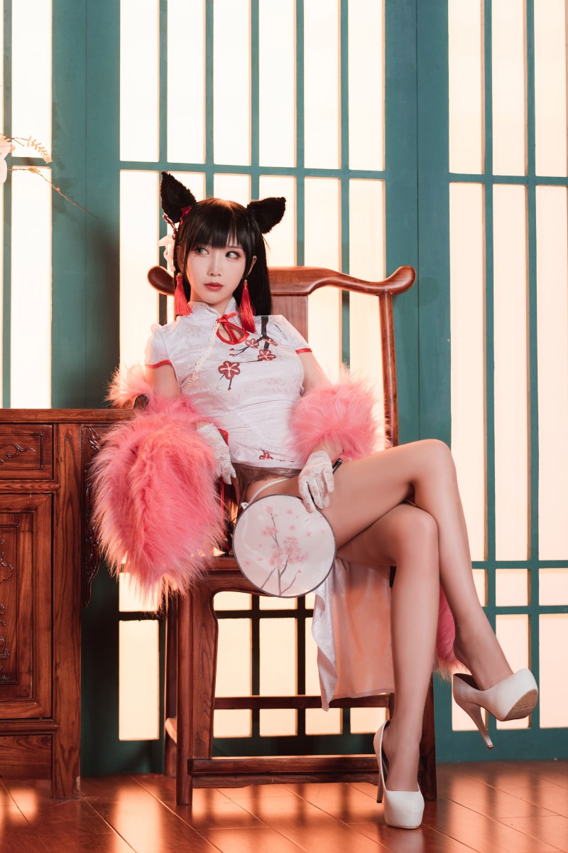 网红Coser@面饼仙儿 - 旗袍爱宕 [25P/285MB]