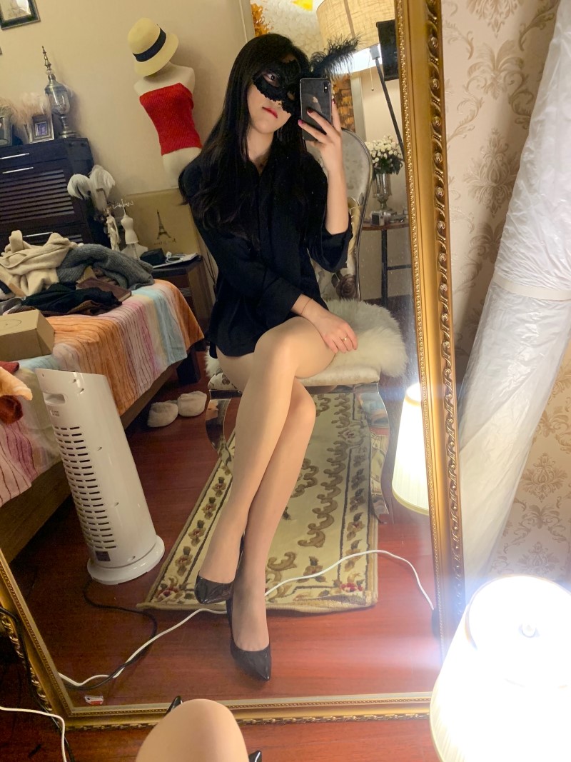 网红哈比@哈比美腿套图系列六 [167P/100M]