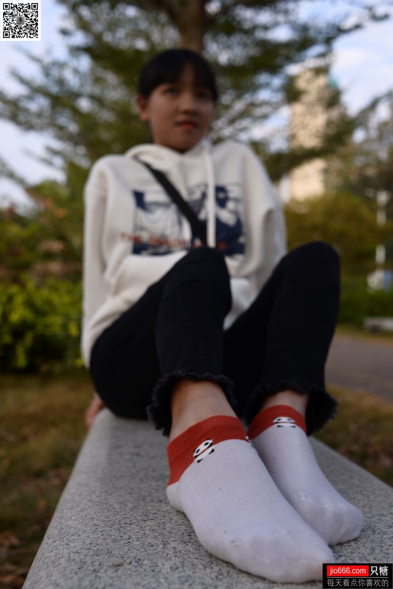 只糖原创 NO.123 点点 玻璃晴朗，橘子辉煌 [287P/944MB]