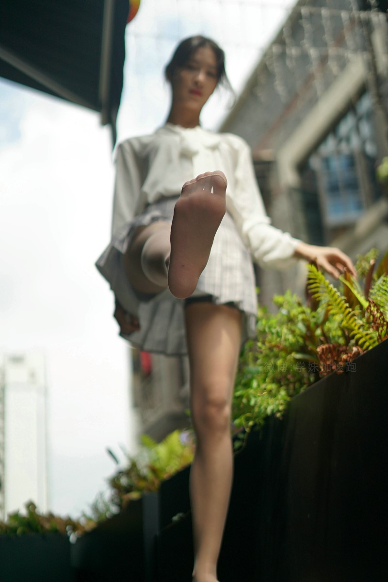 [学妹加速跑]XM081《大二见习生小七》[93P/1V/259MB]