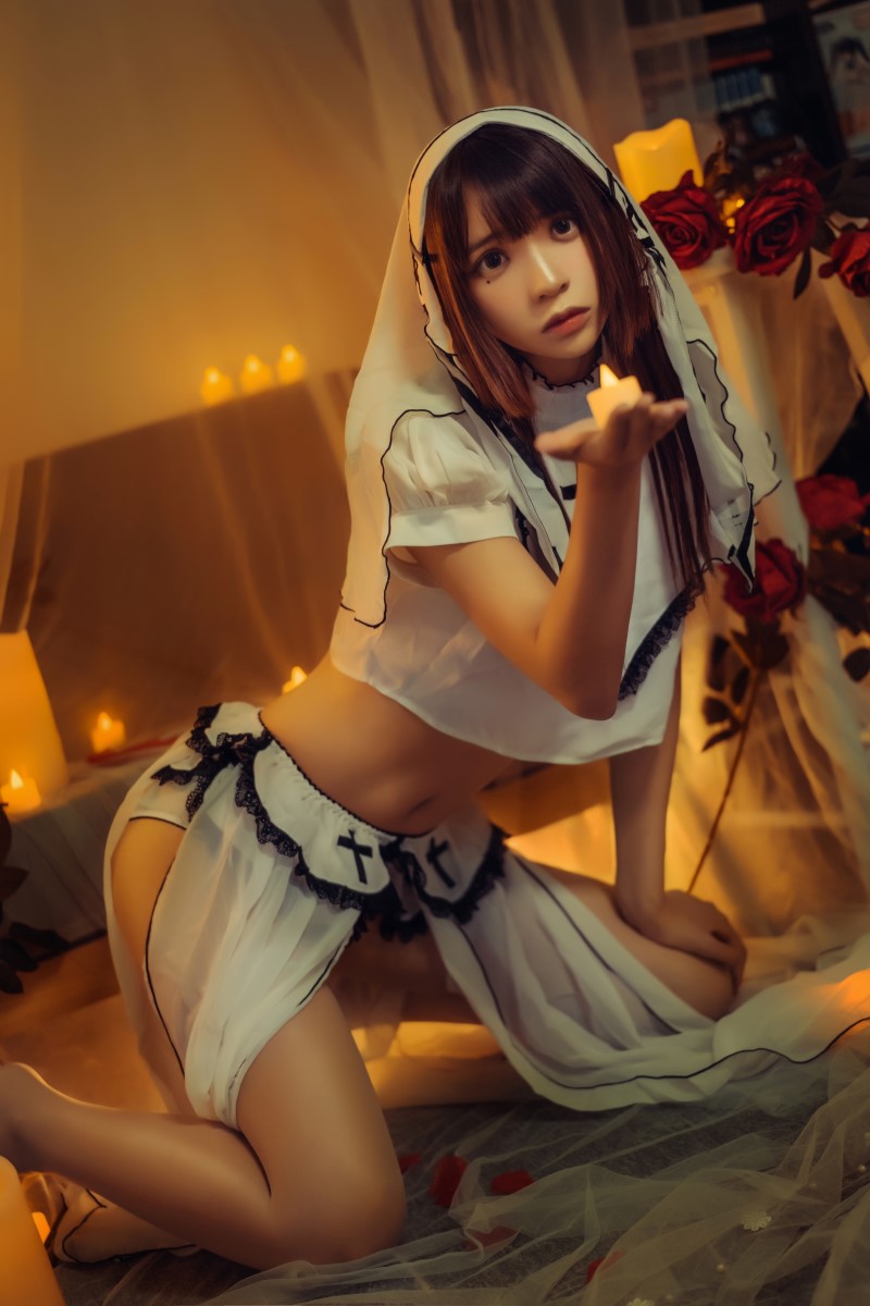 网红Coser@疯猫ss – 黄昏修女[17P/151MB]