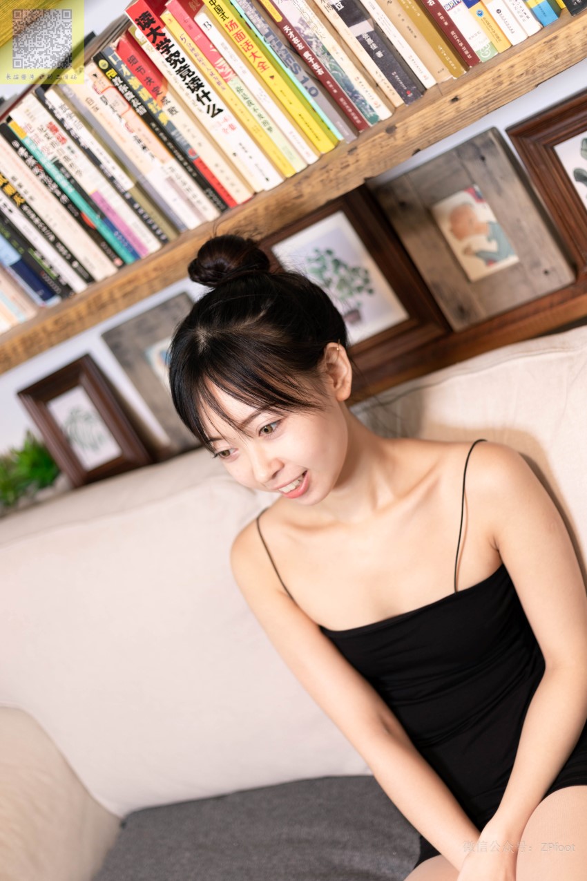 [LSS山茶摄影]NO.223 丝袜穿搭66[74P/181MB]