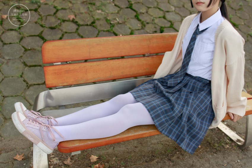 森萝财团写真 有料 NO.004 [76P/1002MB]
