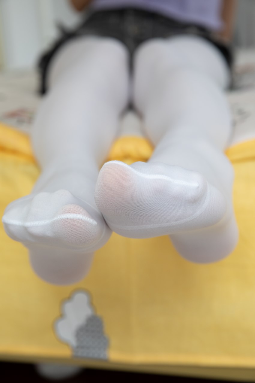 物恋传媒 NO.534 小飞-紫色太阳雨 [150P/1V/3.76G]