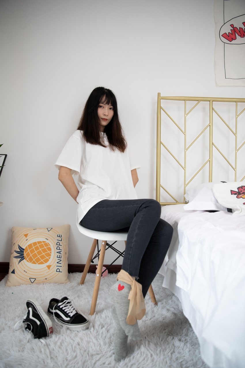 物恋传媒 NO.556 猫耳-明月千里 [244P/1V/9.85G]