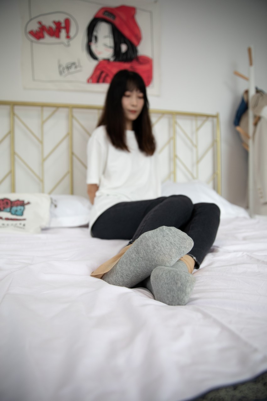 物恋传媒 NO.556 猫耳-明月千里 [244P/1V/9.85G]